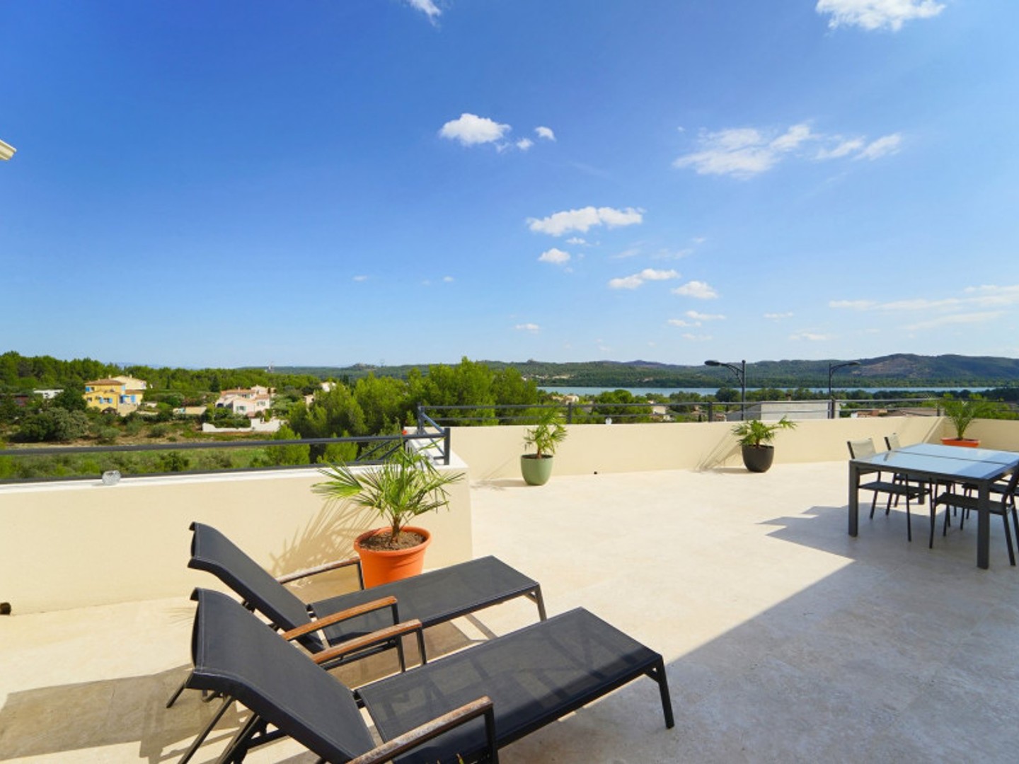 Maison contemporaine 6 pièces 187 m²