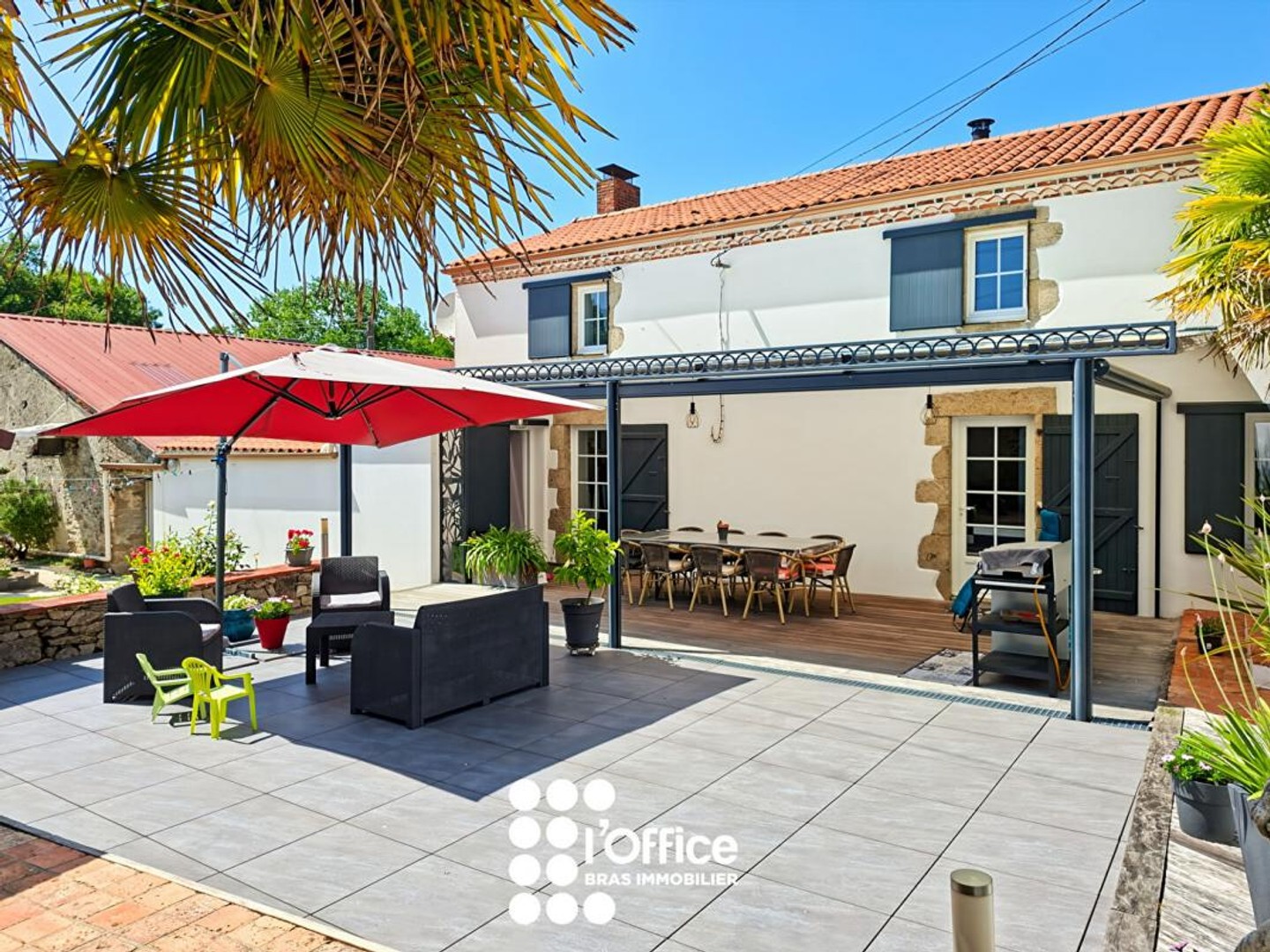 Sainte Flaive des Loups, Ensemble immobilier de 2 maisons!