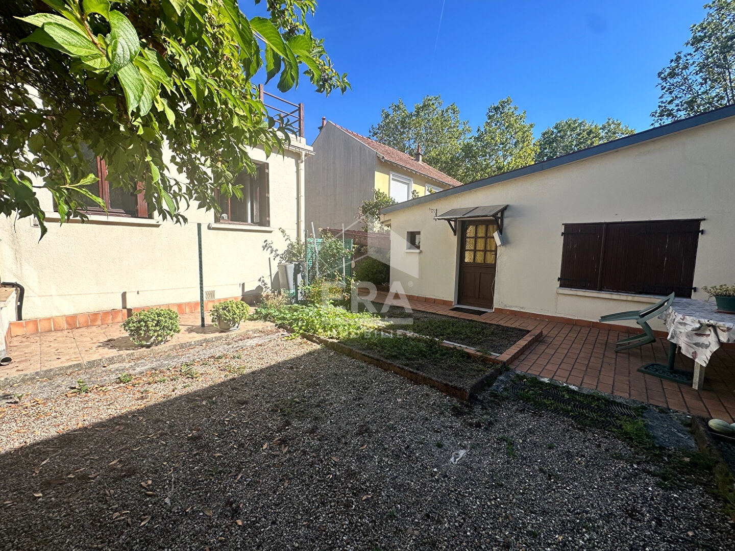 Maison à vendre - 5 pièces - 245m2 - Créteil (94000)