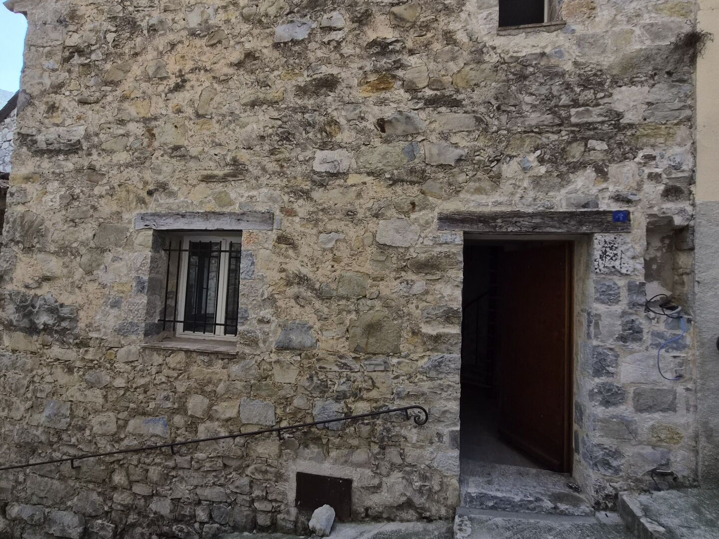 Maison à vendre - 2 pièces - 38m2 - Conségudes (06510)