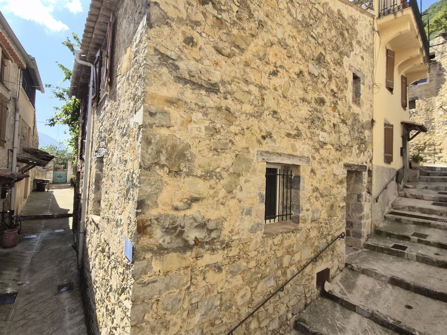 Maison à vendre - 2 pièces - 38m2 - Conségudes (06510)