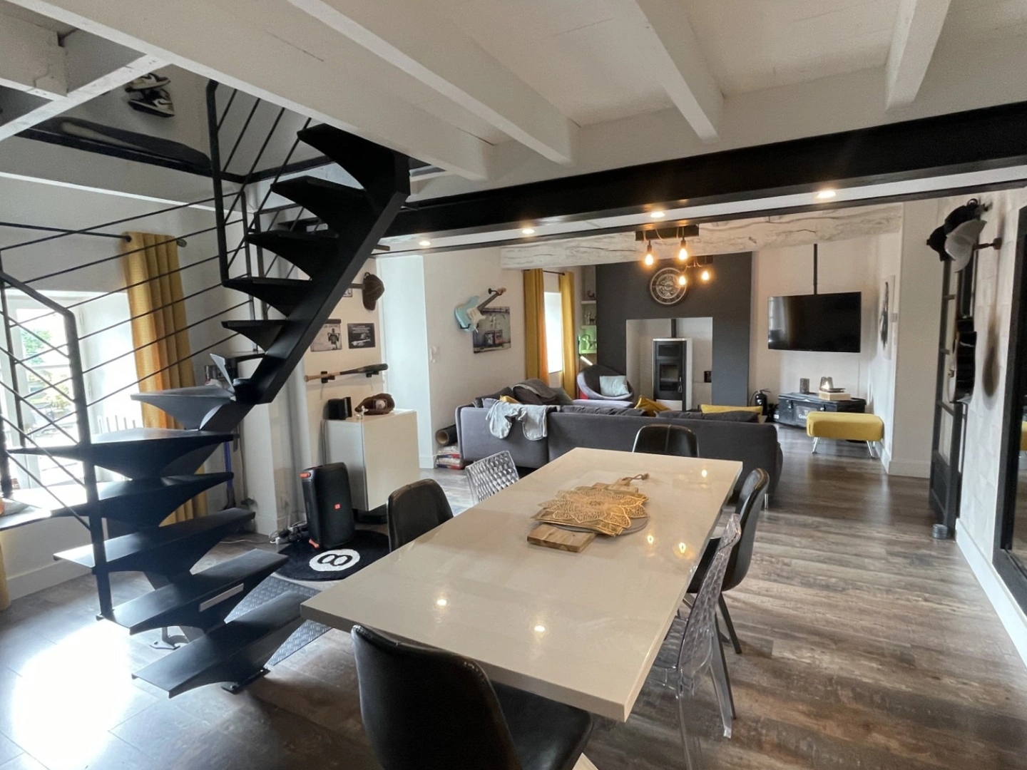 Maison à vendre - 8 pièces - 166m2 - Verrie (49400)