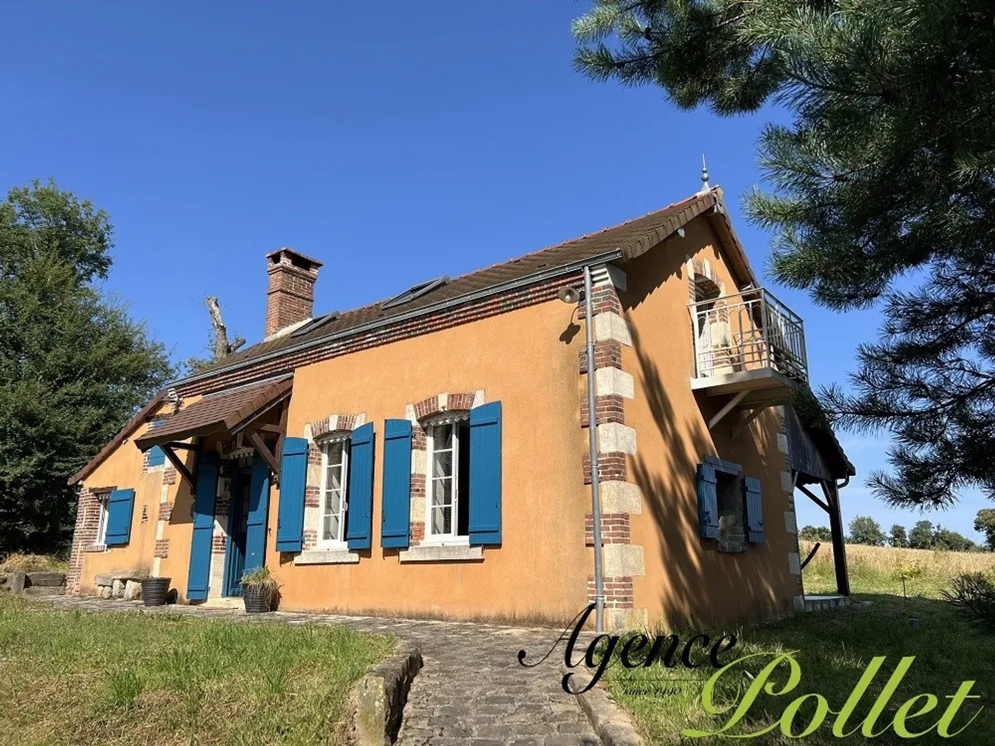 Maison à vendre - 4 pièces - 100m2 - Aubigny-Sur-Nère (18700)