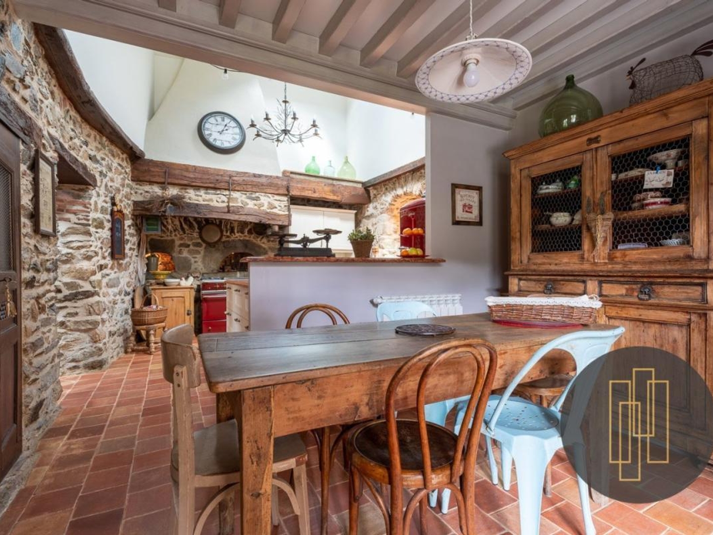 Maison à vendre - 8 pièces - 200m2 - Courzieu (69690)