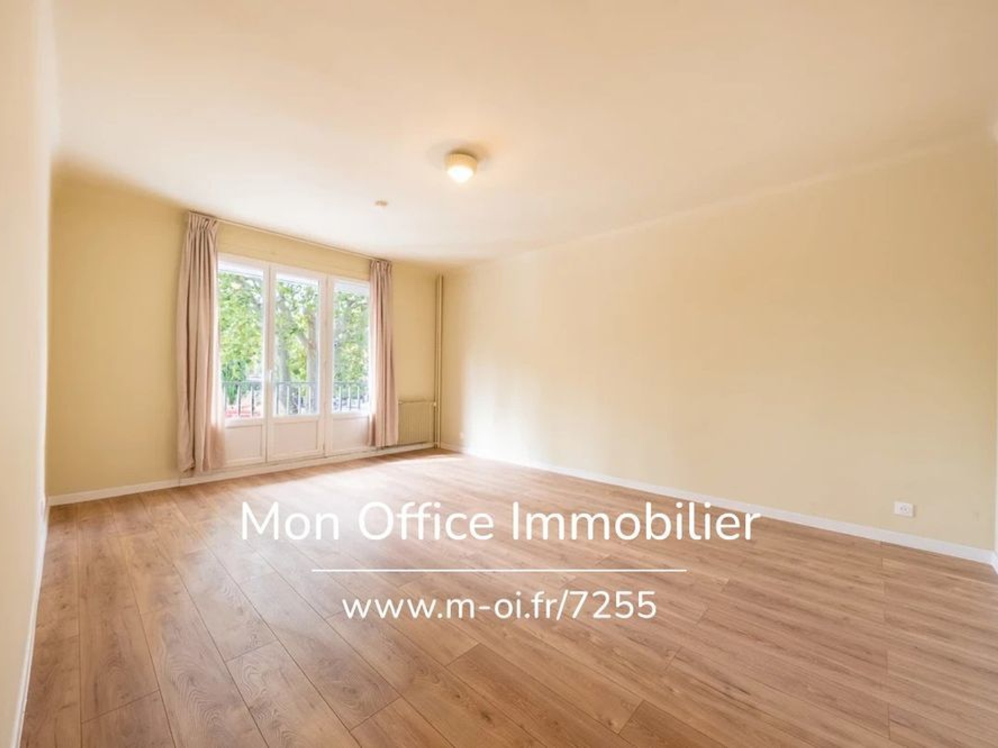 Appartement à vendre - 4 pièces - 81m2 - Aix-En-Provence (13100)