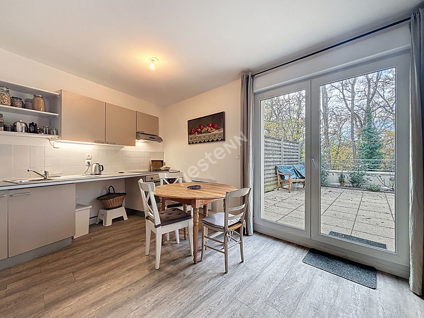 APPARTEMENT T2 - GRANDE TERRASSE - 2 PARKING