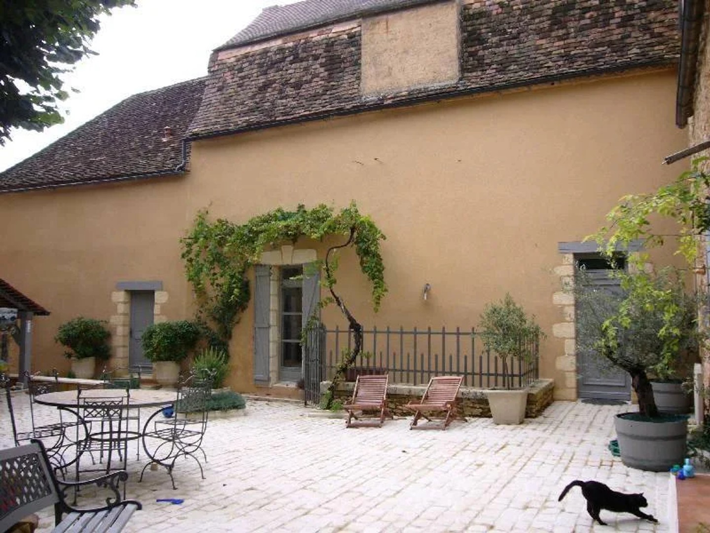 Maison 11 pièces 335 m²