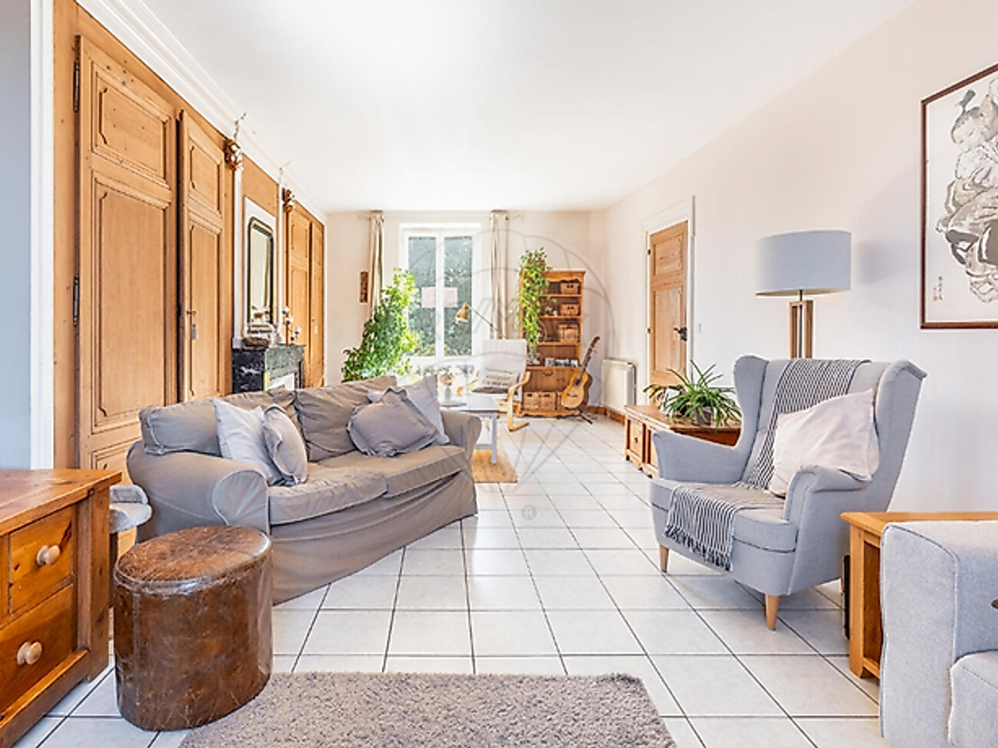 Maison à vendre - 7 pièces - 216m2 - Saint-Étienne-Des... (69460)