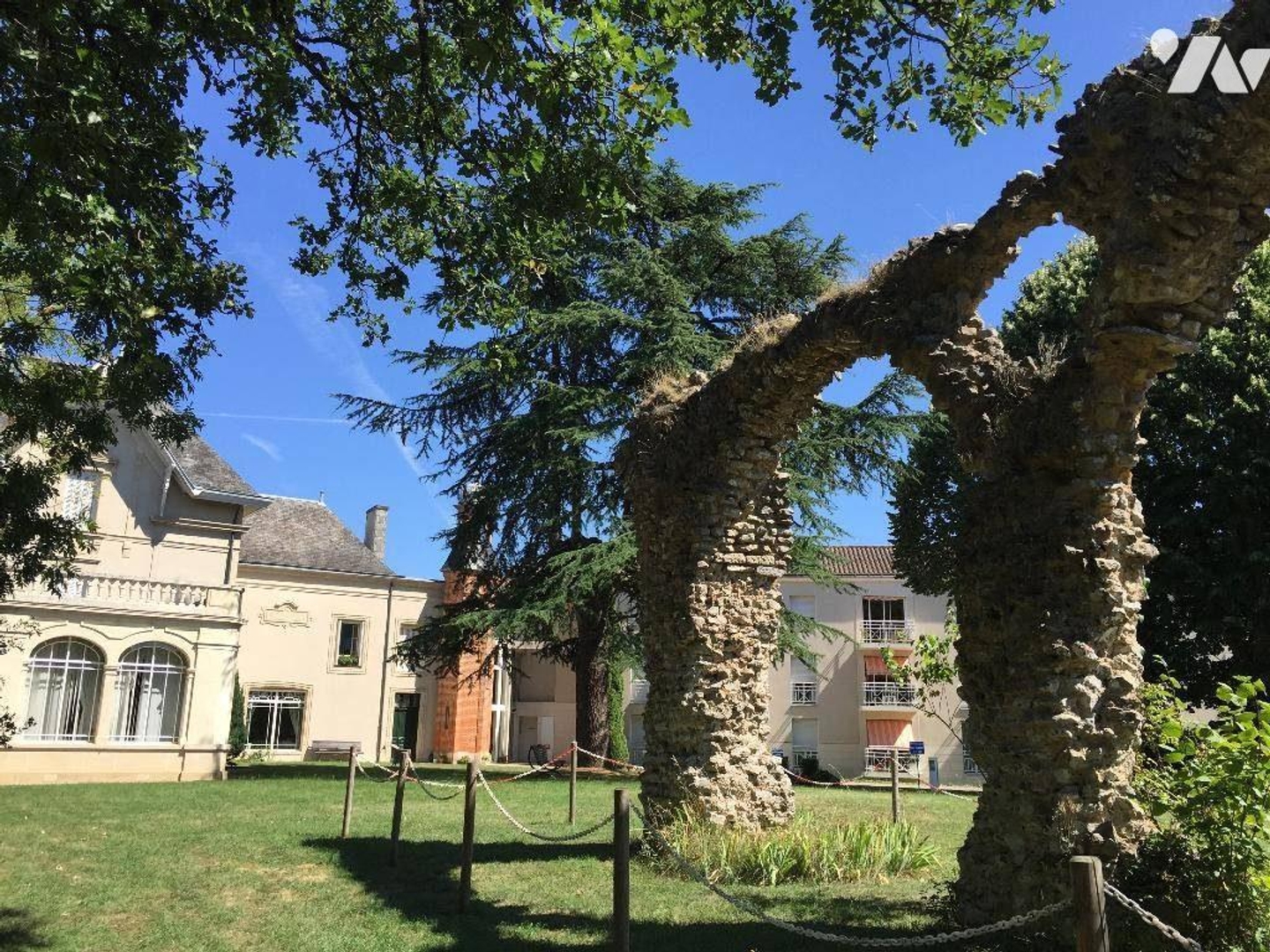 Appartement à vendre - 3 pièces - 63m2 - Saint-Benoît (86280)