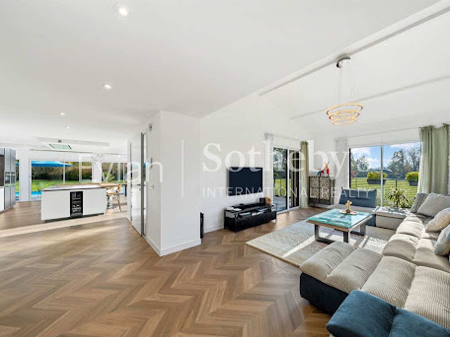 Appartement 7 pièces 269 m²