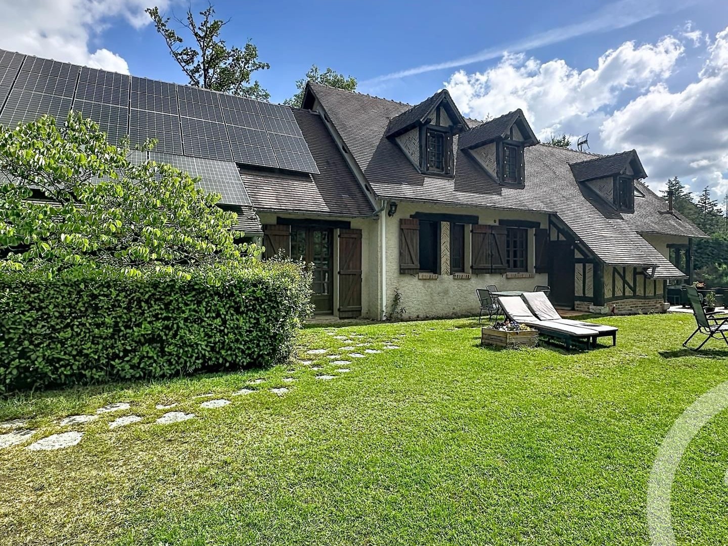 Maison 8 pièces 199 m²