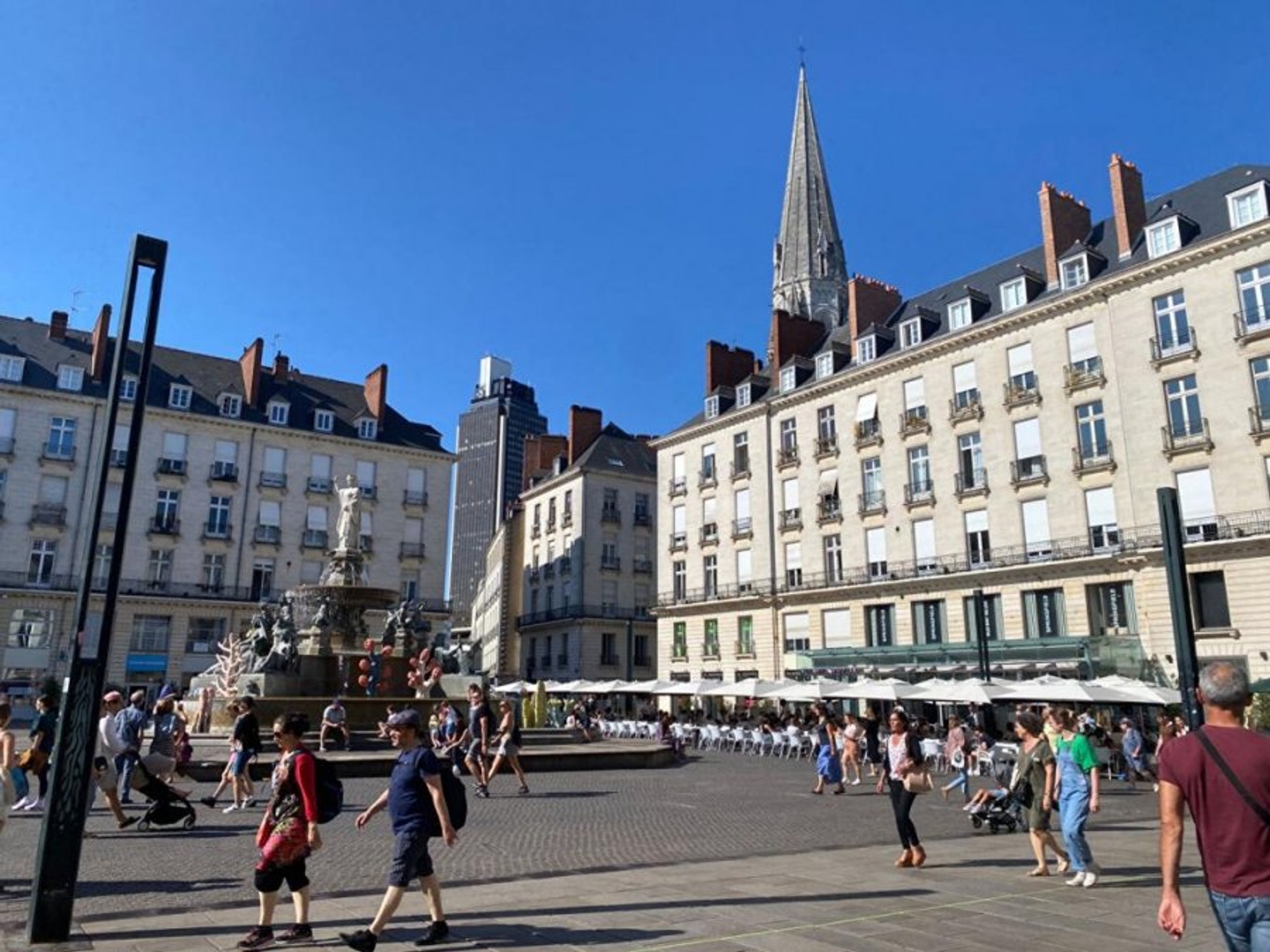 Magasin à vendre - 350m2 - Nantes (44000)