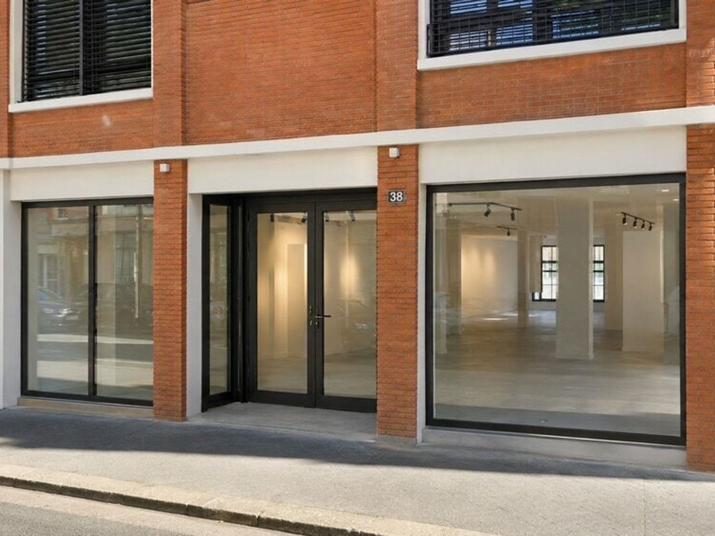 LOCAL COMMERCIAL A VENDRE