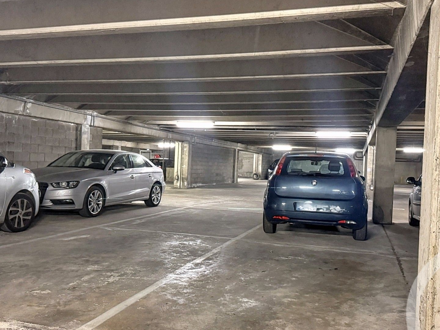 Parking / garage / box à vendre - 8m2 - Vandoeuvre-Lès-Nancy (54500)
