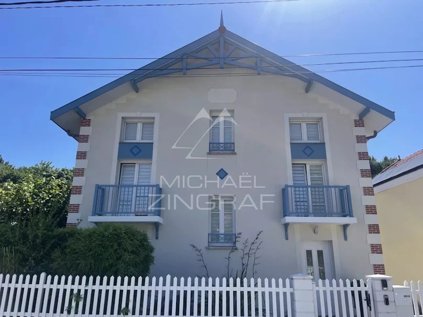 Maison à vendre - 9 pièces - 300m2 - Arcachon (33120)