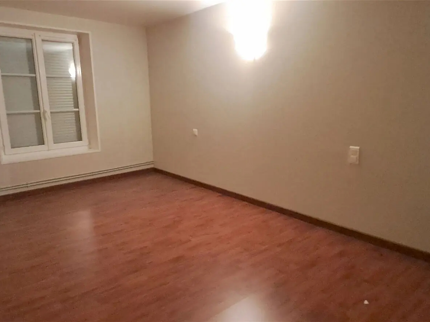 Maison à vendre - 8 pièces - 152m2 - Fleury-La-Vallée (89113)