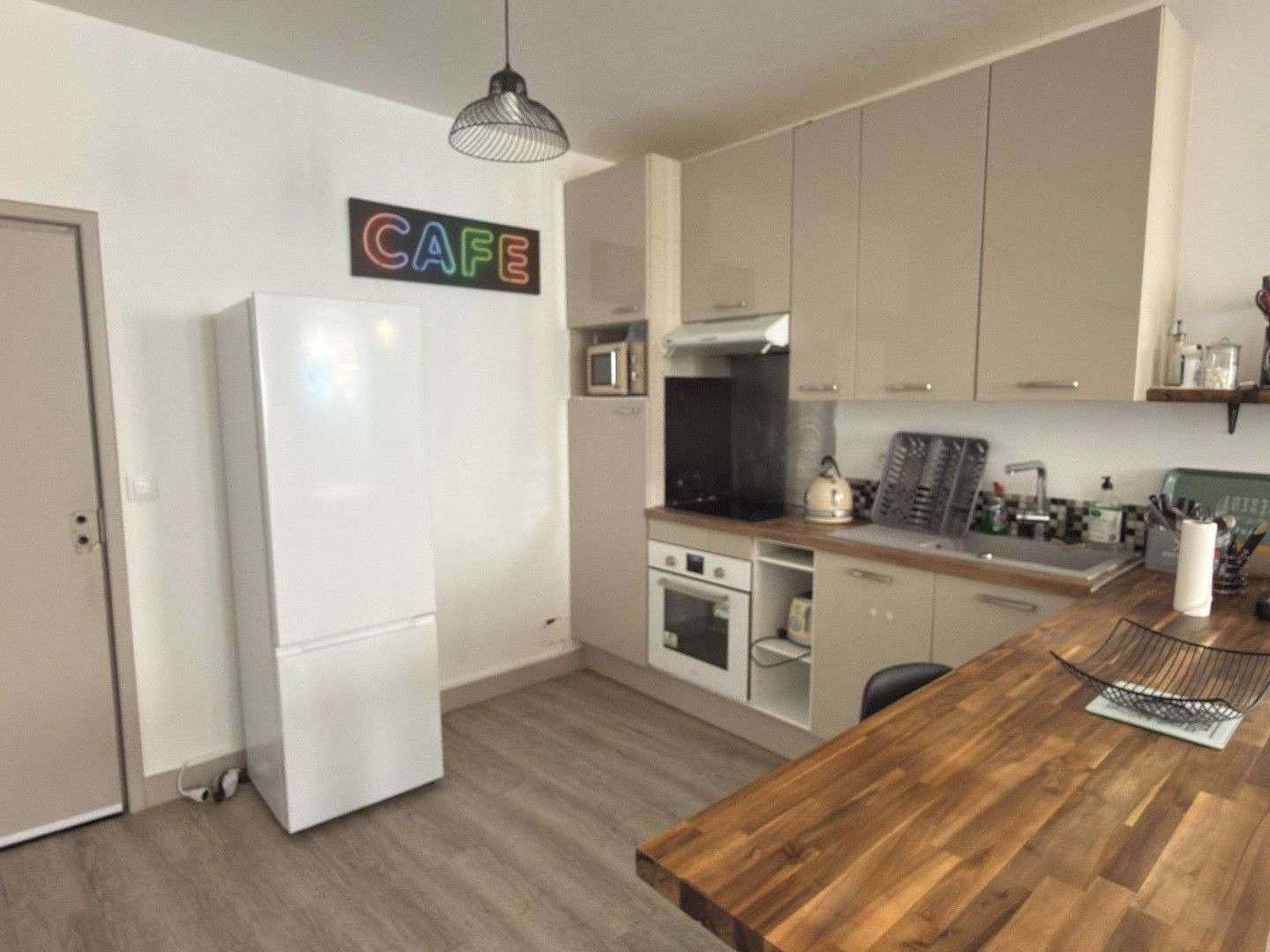 Appartement 2 pièces 67 m²