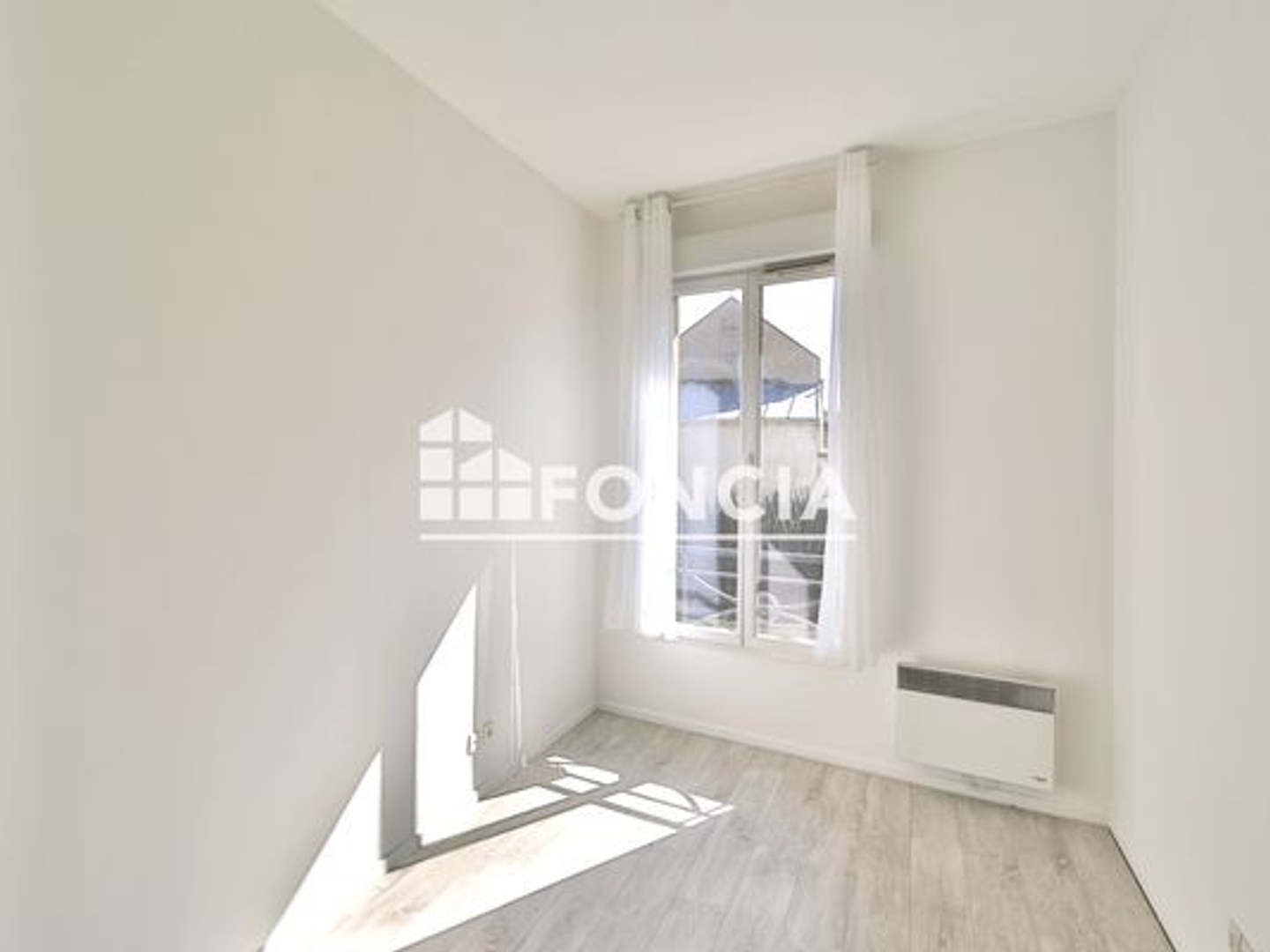 Appartement à vendre - 2 pièces - 50m2 - Saint-Leu-La-Forêt (95320)