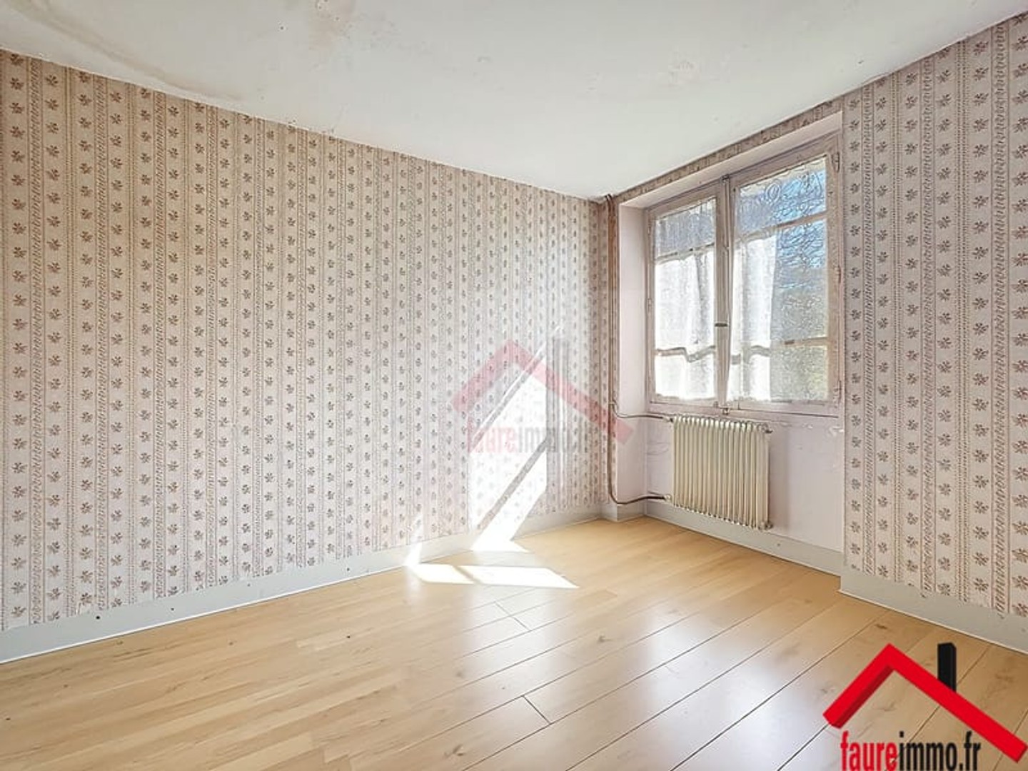 Maison à vendre - 5 pièces - 105m2 - Perpezac-Le-Noir (19410)