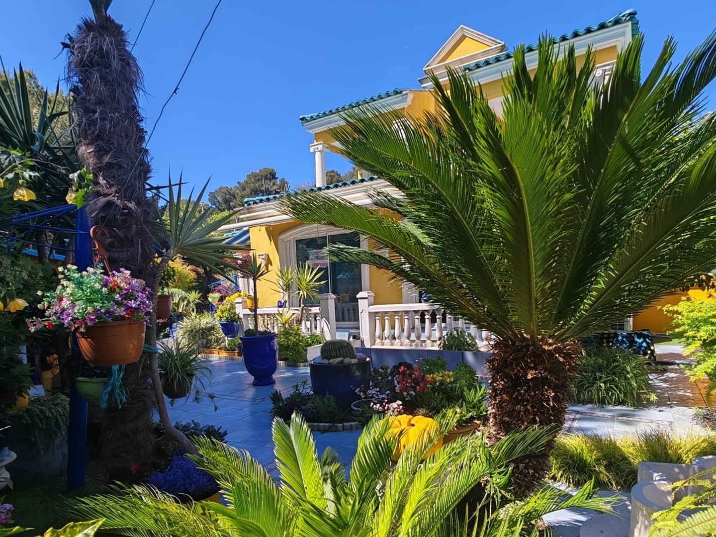 Maison à vendre - 7 pièces - 270m2 - La Seyne-Sur-Mer (83500)
