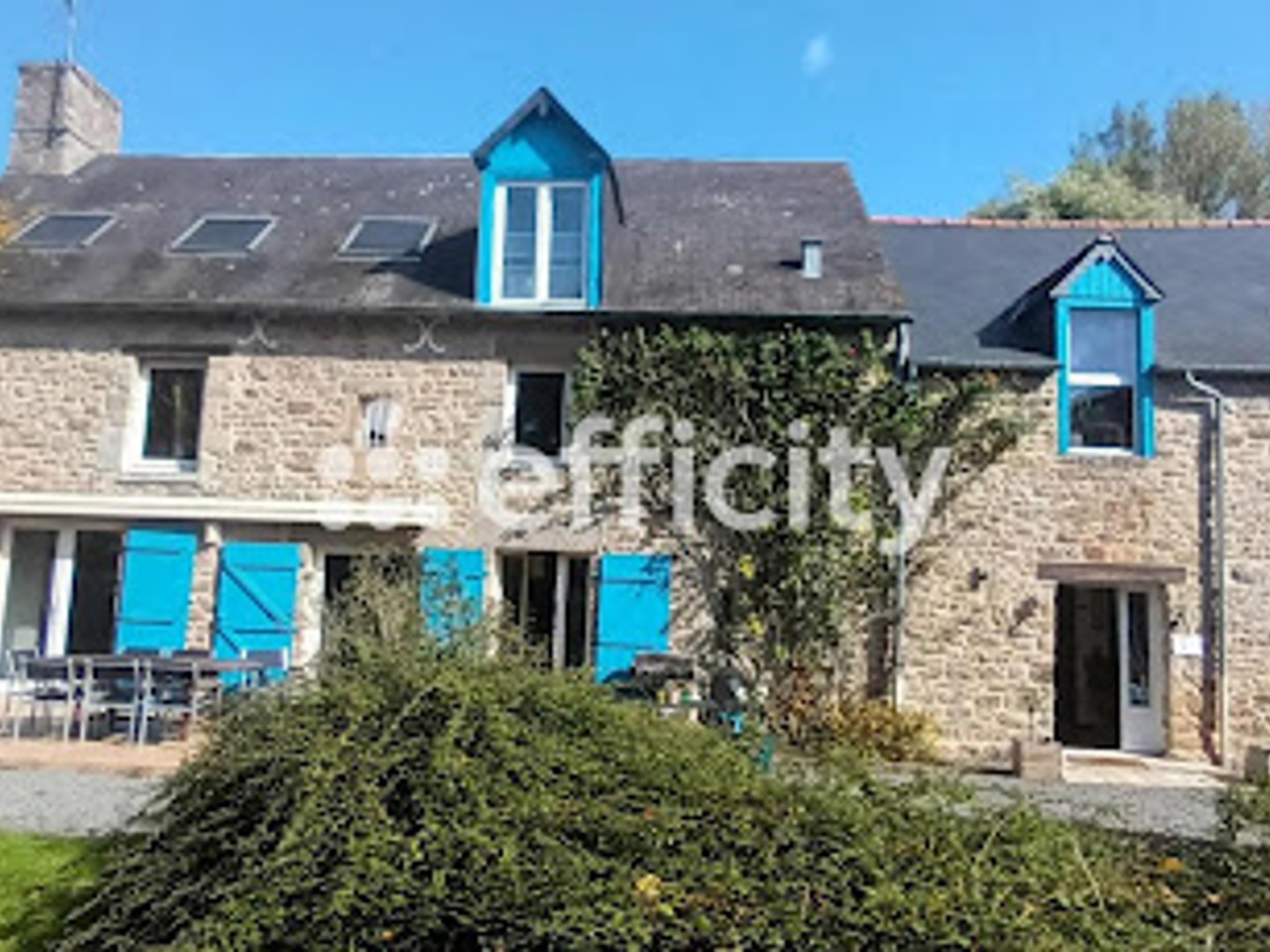 Maison 18 pièces 554 m²