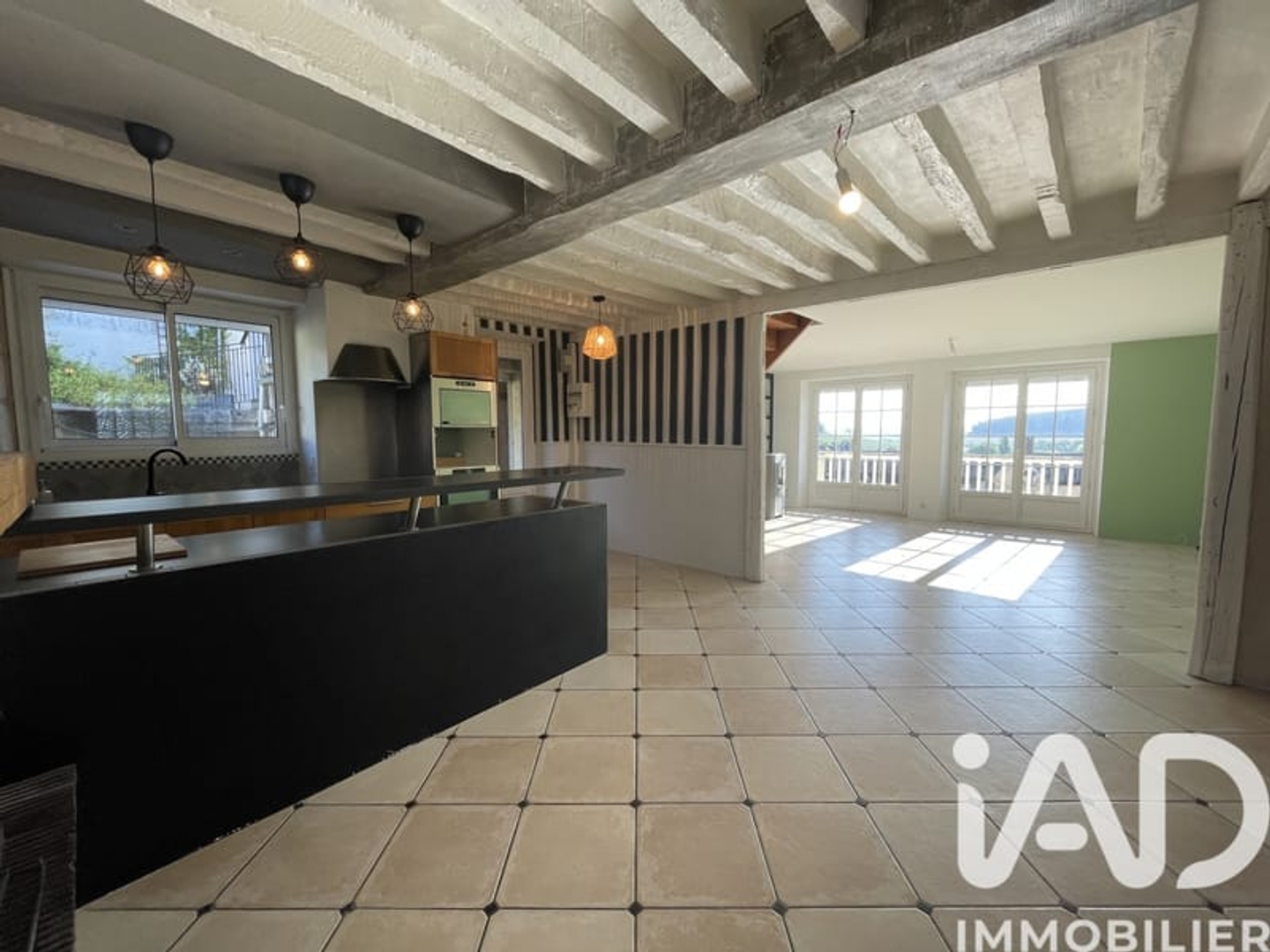 Maison à vendre - 5 pièces - 140m2 - Beine (89800)
