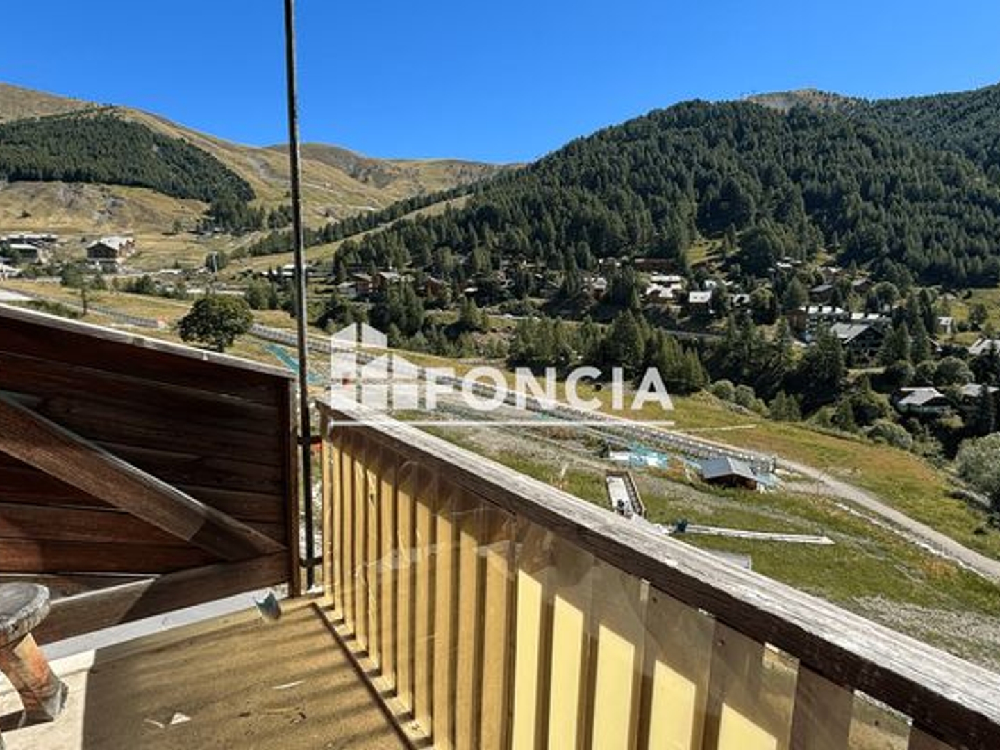 Appartement à vendre - 1 pièce - 26m2 - Allos (04260)