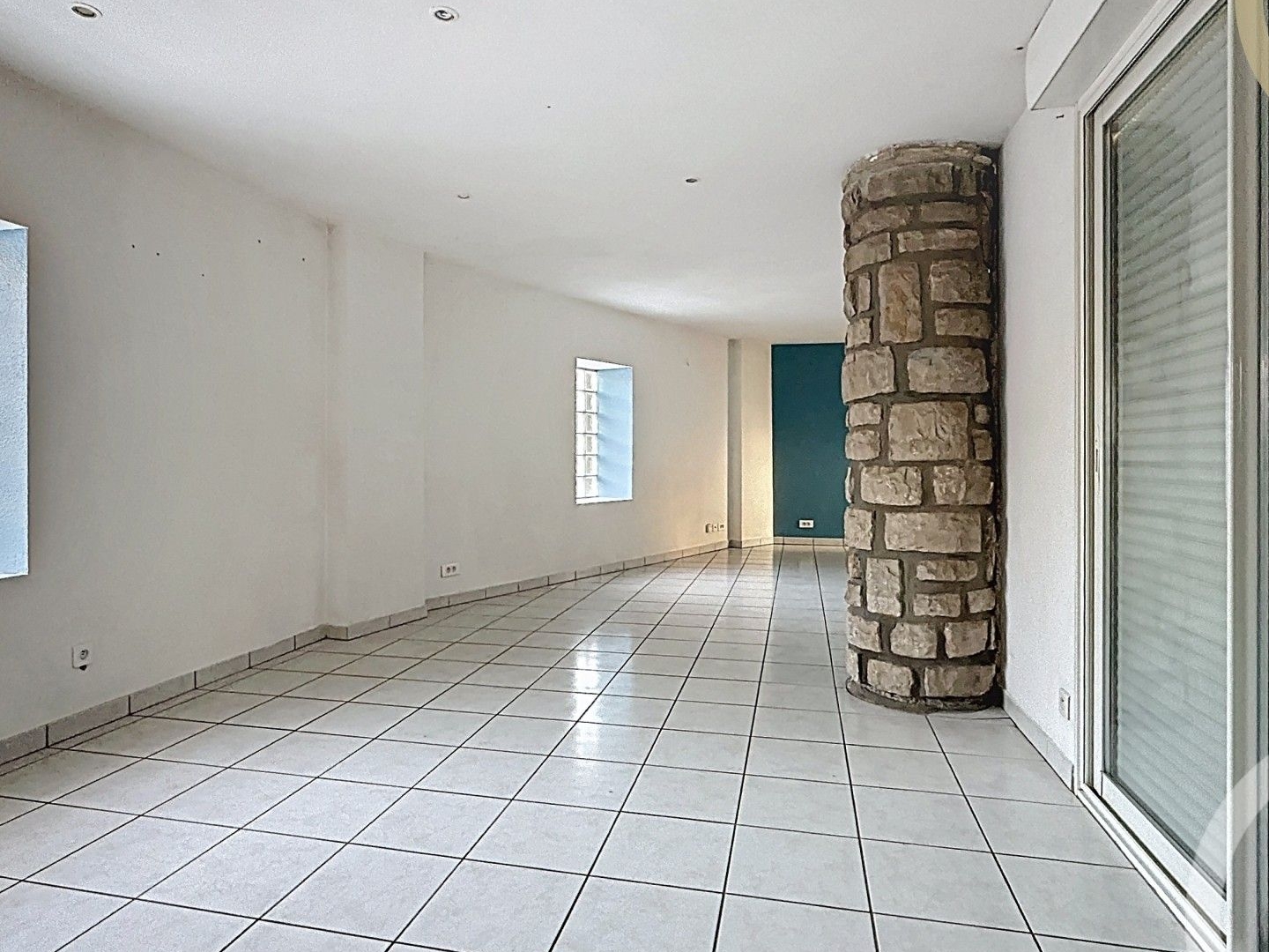 Maison à vendre - 4 pièces - 79m2 - Montélimar (26200)