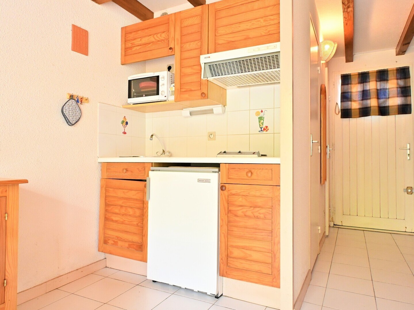 Appartement à vendre - 1 pièce - 26m2 - Saint-Georges-De-... (17110)