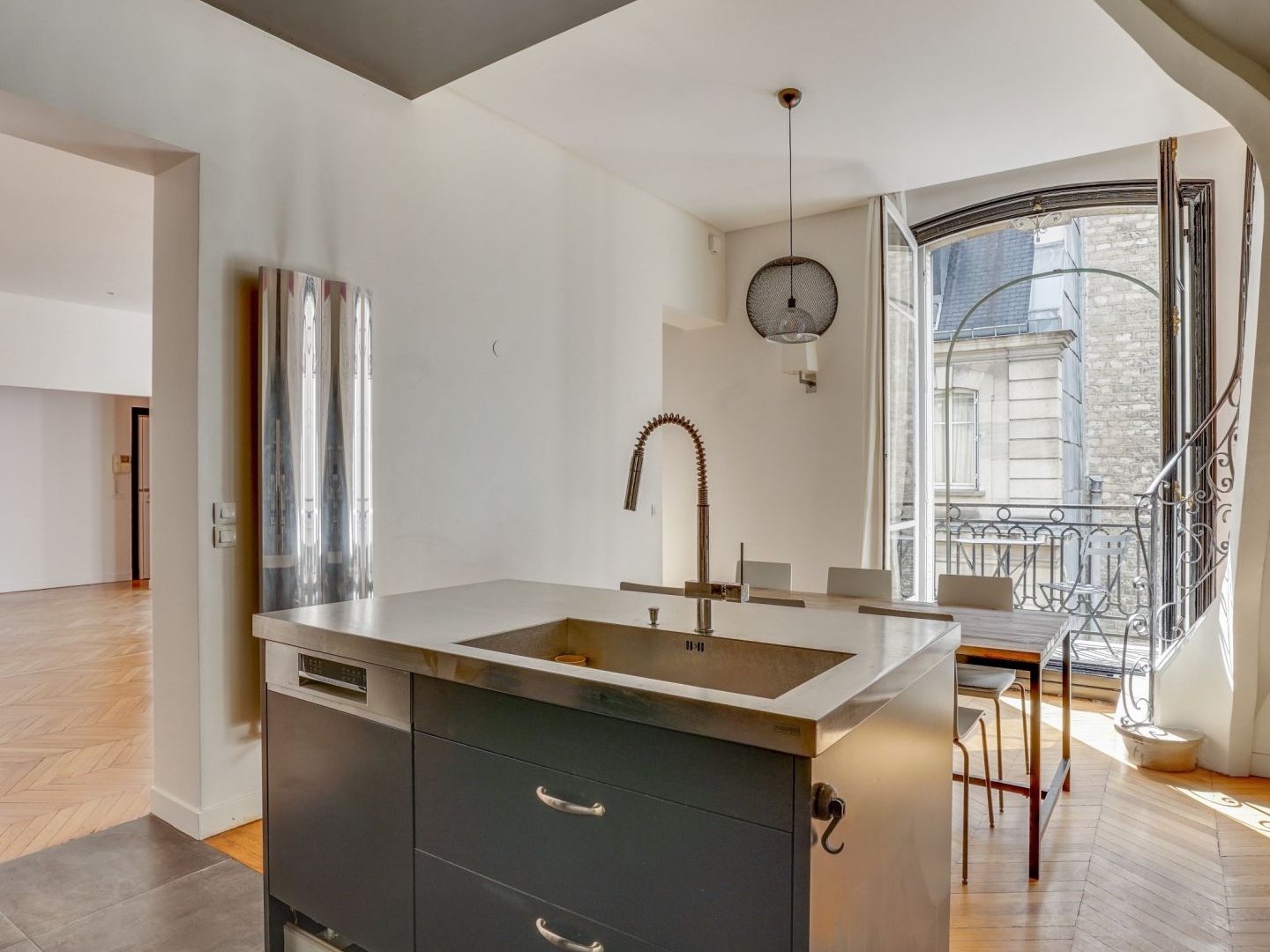 Appartement à vendre - 5 pièces - 145m2 - Paris 8e (75008)