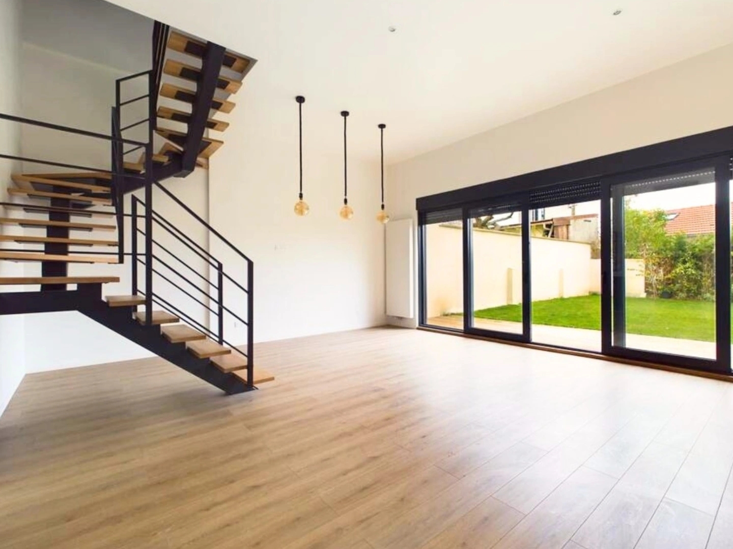Maison à vendre - 7 pièces - 220m2 - Nanterre (92000)