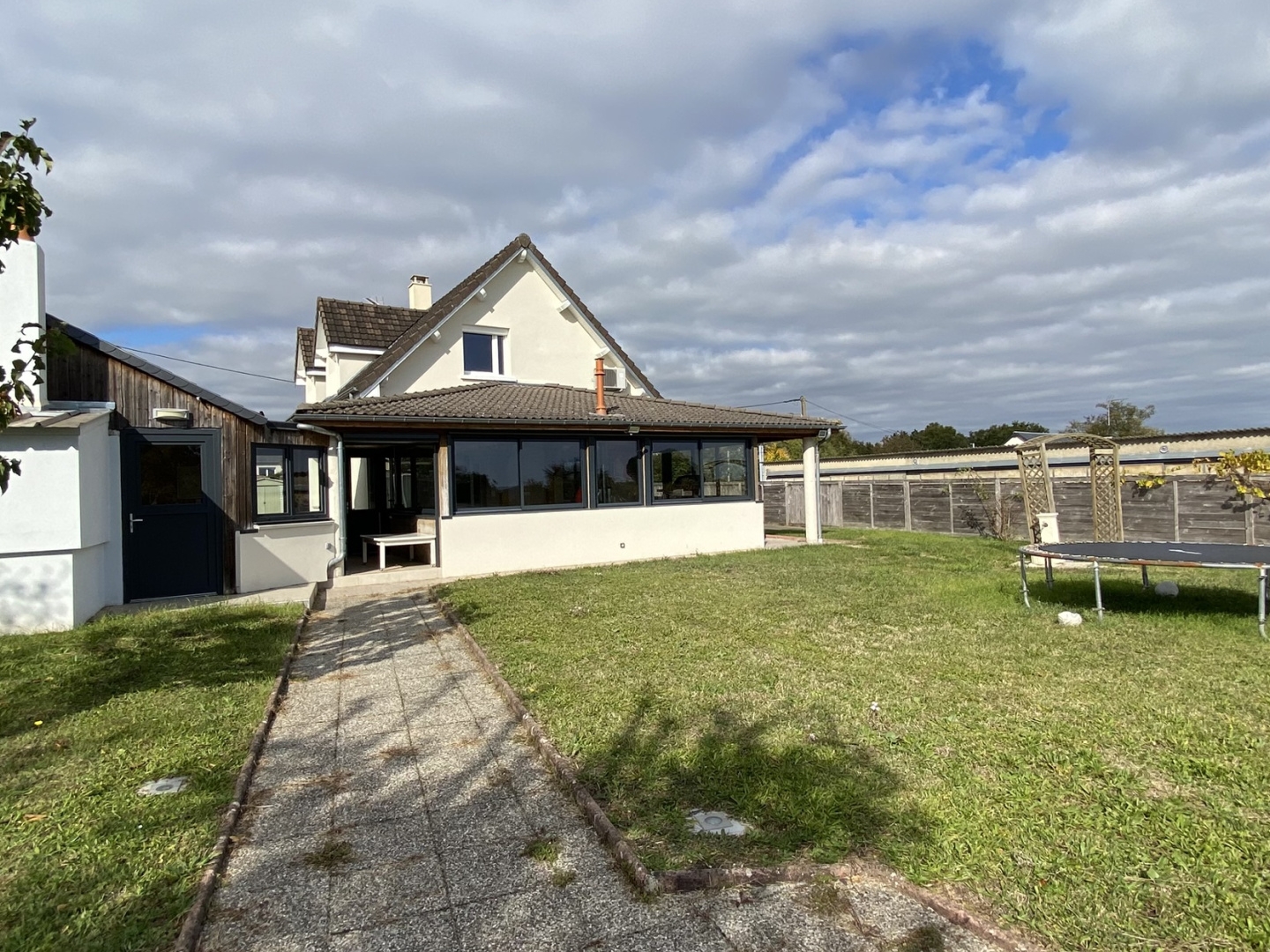 Maison à vendre - 8 pièces - 168m2 - Vendôme (41100)