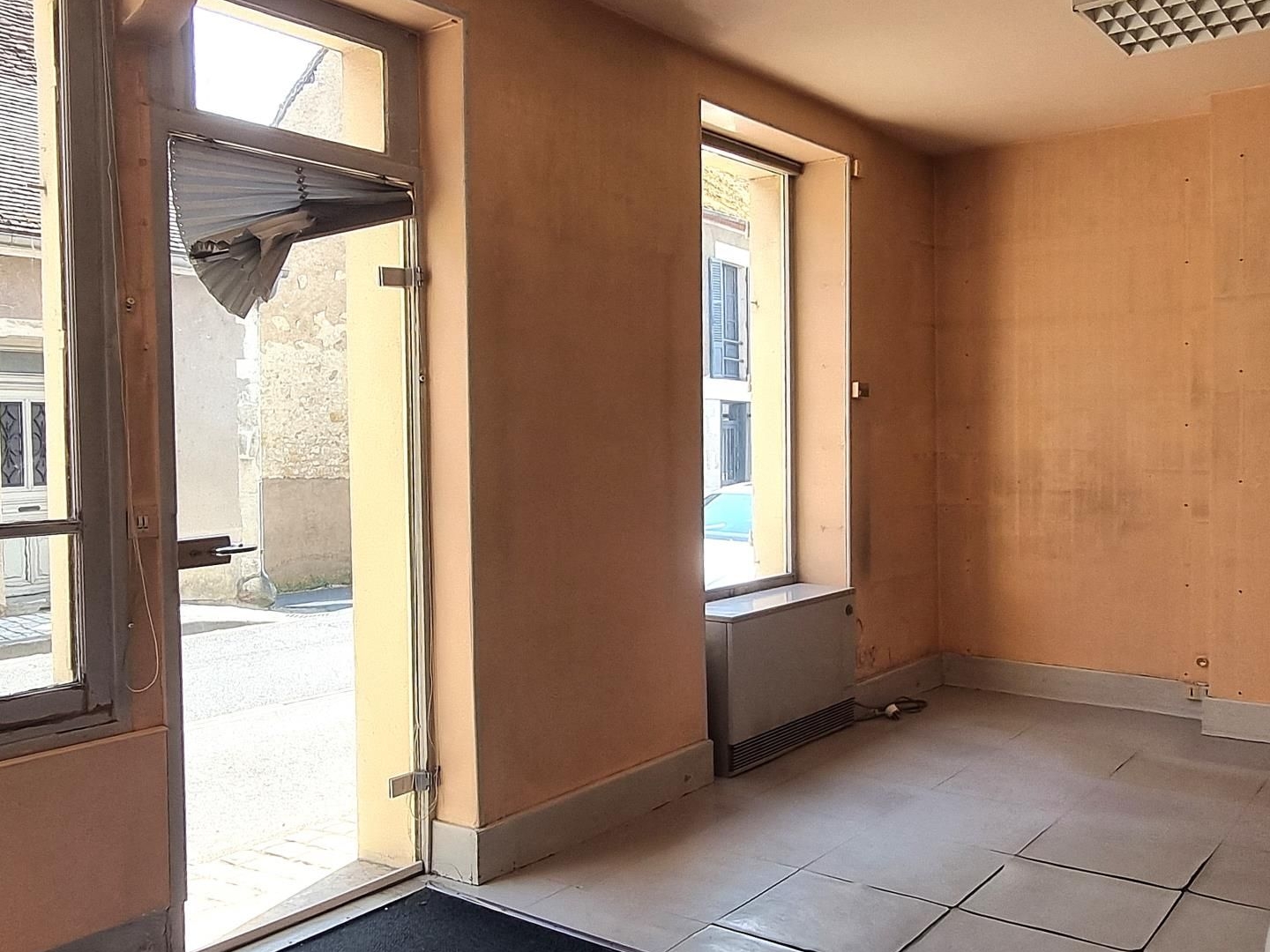 Maison à vendre - 6 pièces - 150m2 - Saint-Satur (18300)