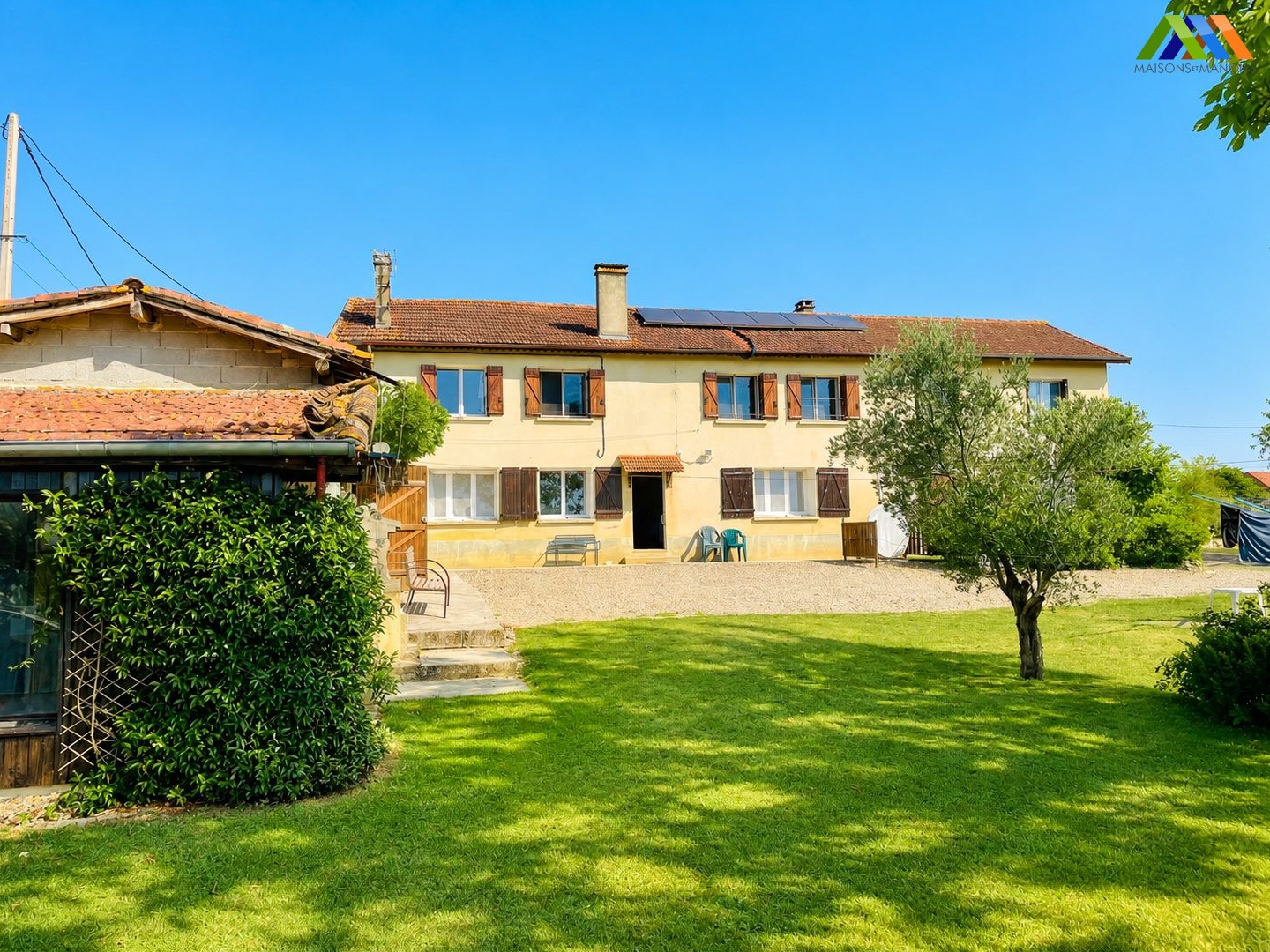 Maison 10 pièces 212 m²