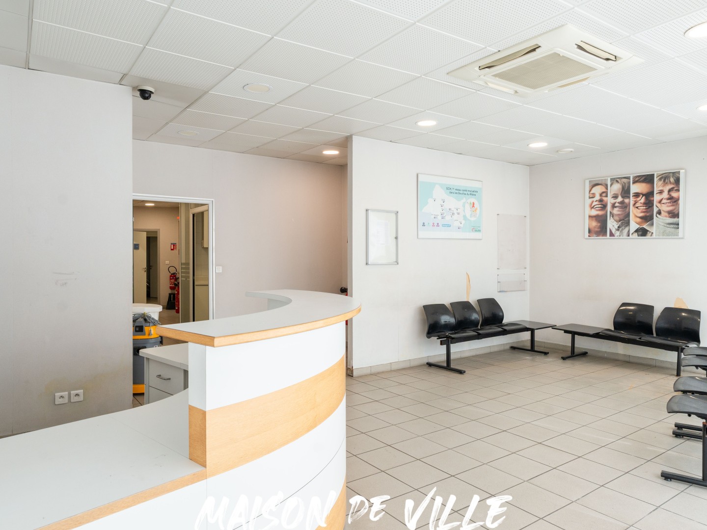 Immeuble à vendre - 174m2 - Marseille 11e (13011)