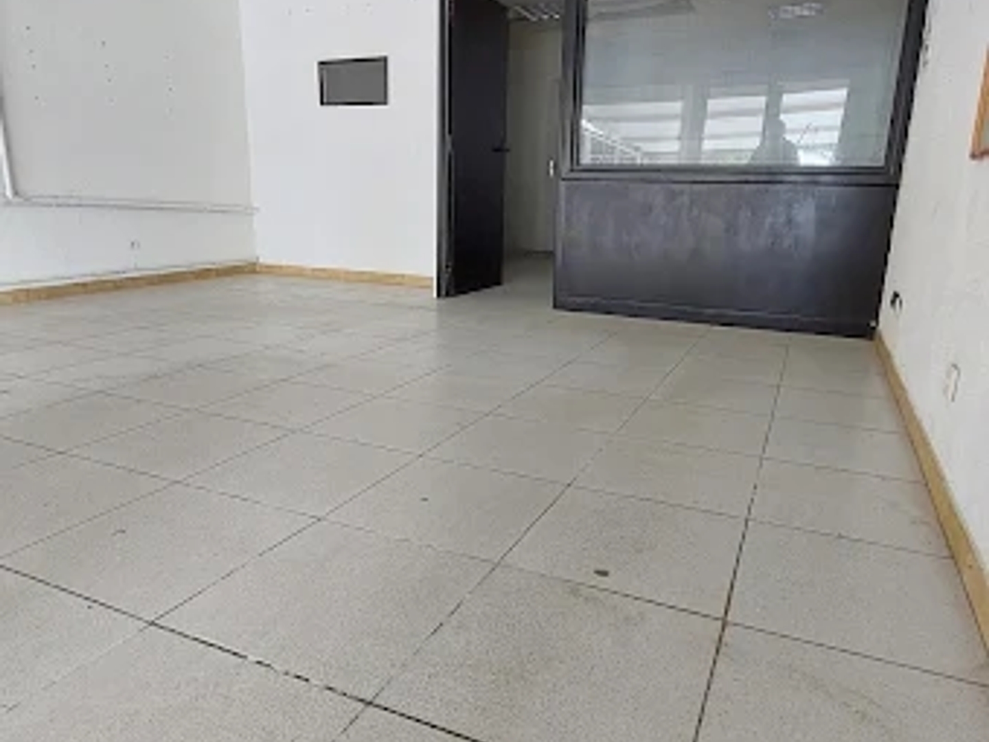 Magasin à vendre - 2 pièces - 41m2 - Gruissan (11430)