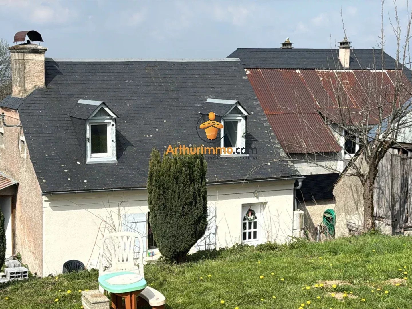 Maison de village de type 3 sur 2014 m²