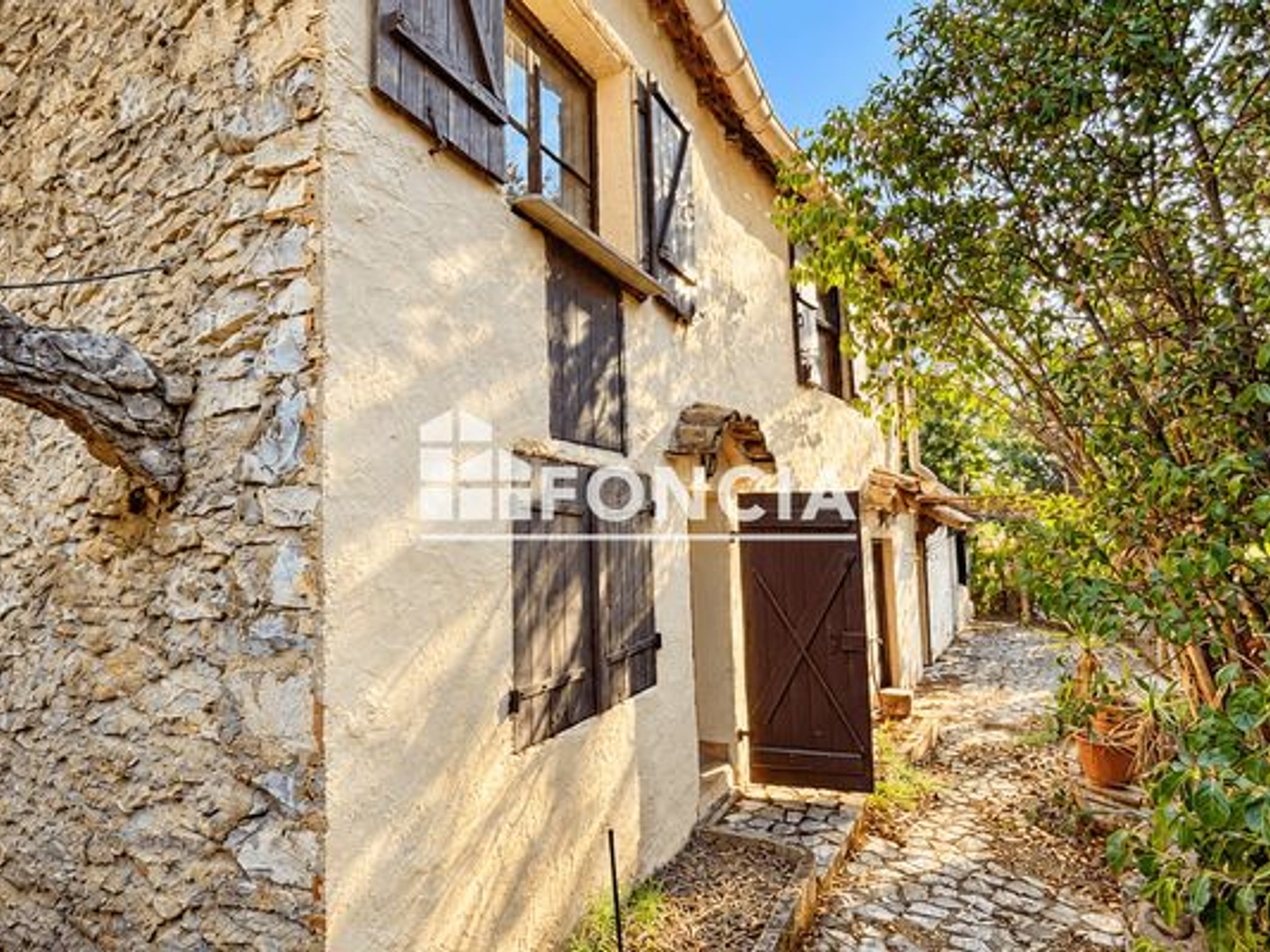 Maison à vendre - 4 pièces - 80m2 - Nîmes (30000)