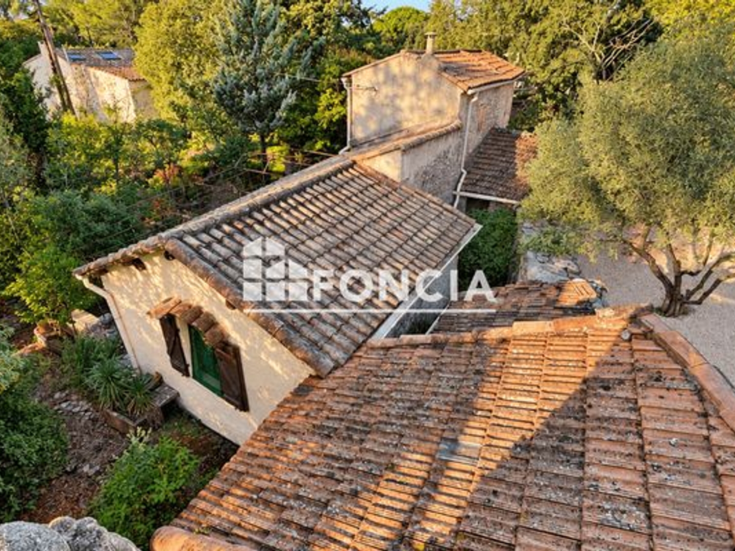 Maison à vendre - 4 pièces - 80m2 - Nîmes (30000)
