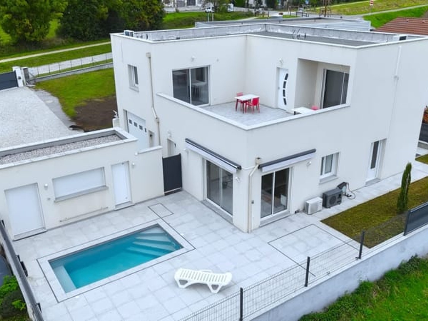 Maison 8 pièces 228 m²