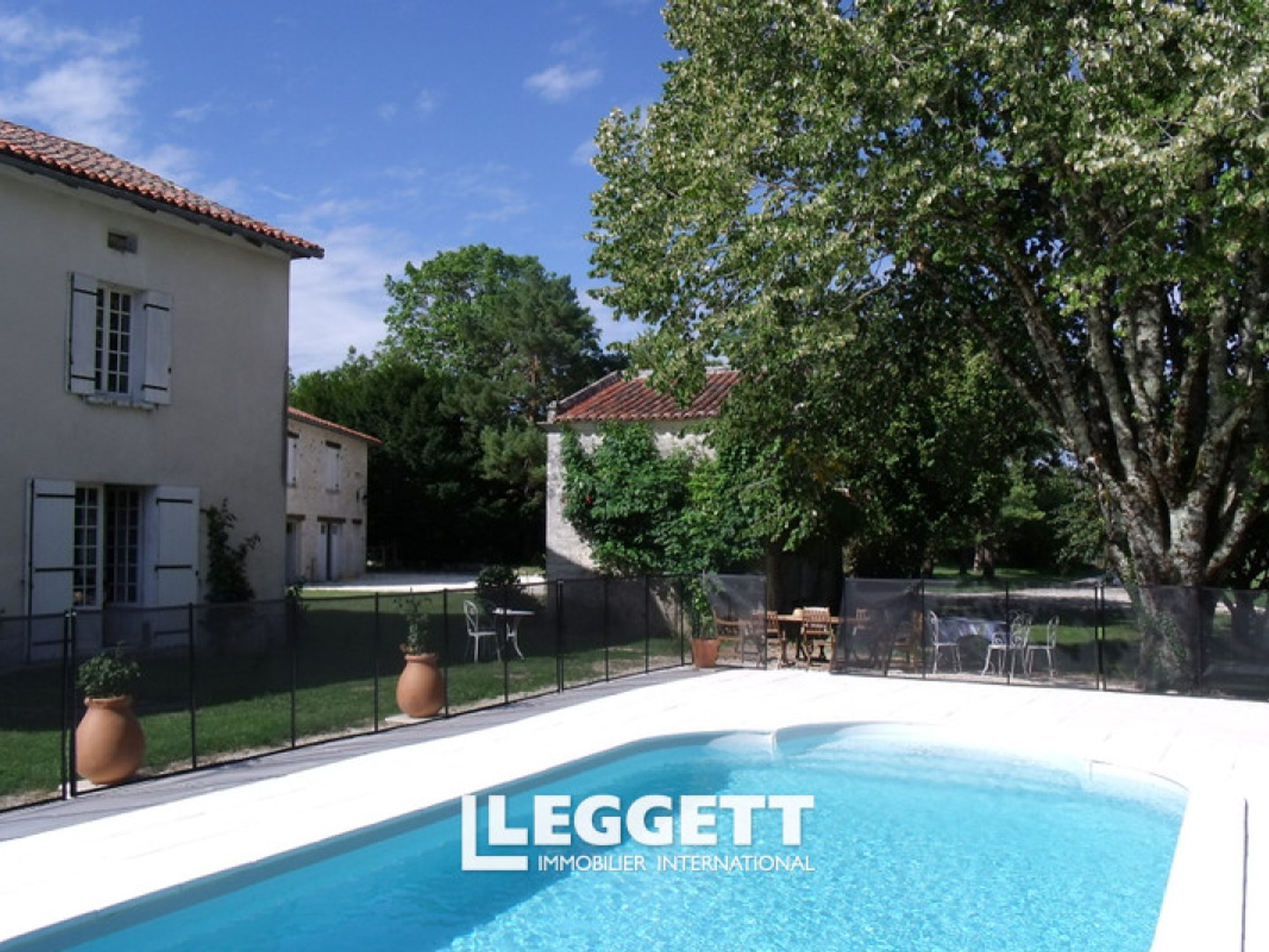 maison 8 pièce(s), LA CHAPELLE-MONTABOURLET