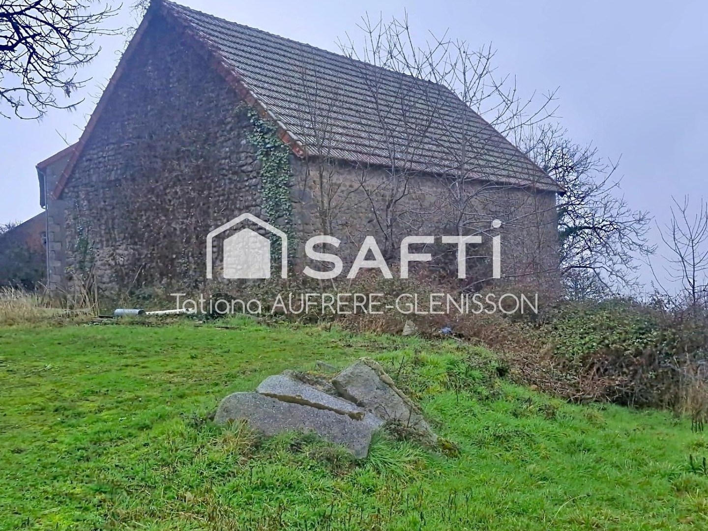 Maison à vendre - 1 pièce - 70m2 - Sainte-Feyre (23000)