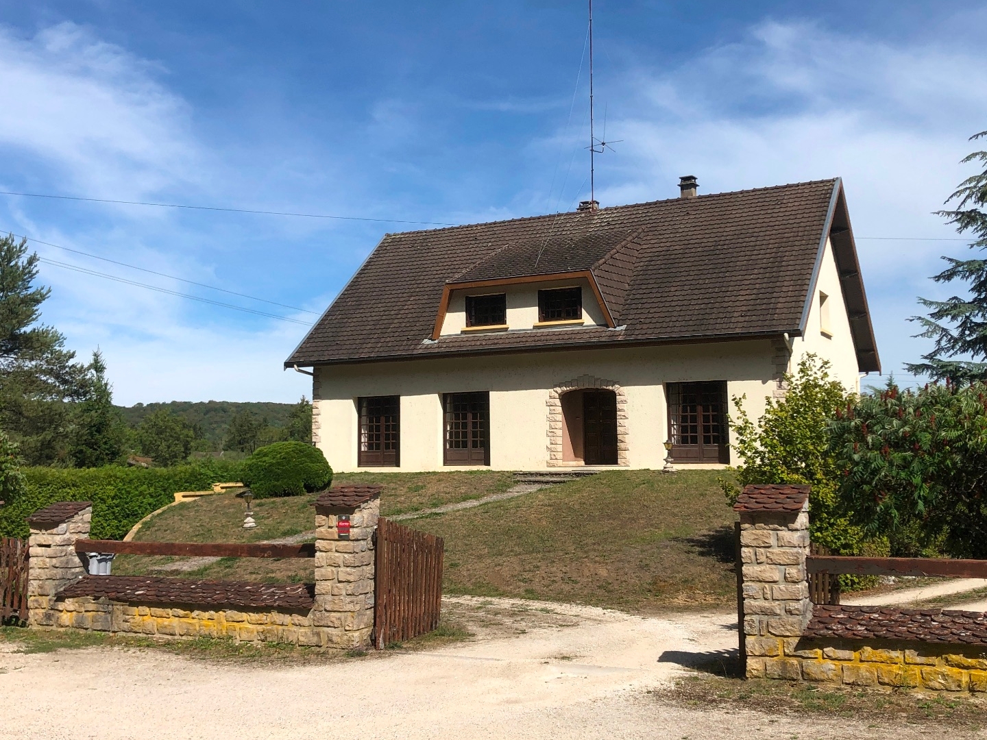 Maison 10 pièces 216 m²