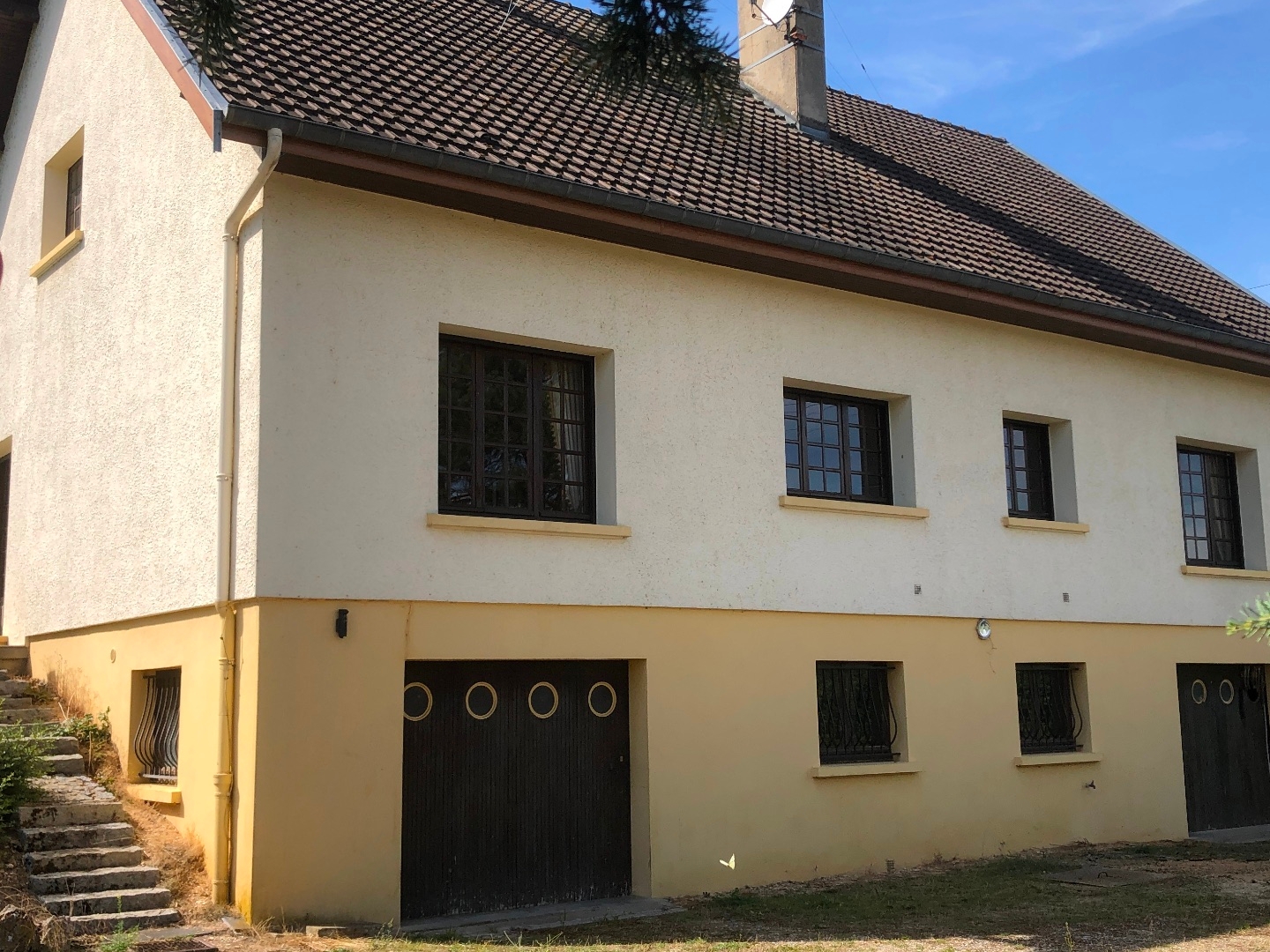 Maison à vendre - 10 pièces - 216m2 - Doulaincourt-Sauc... (52270)