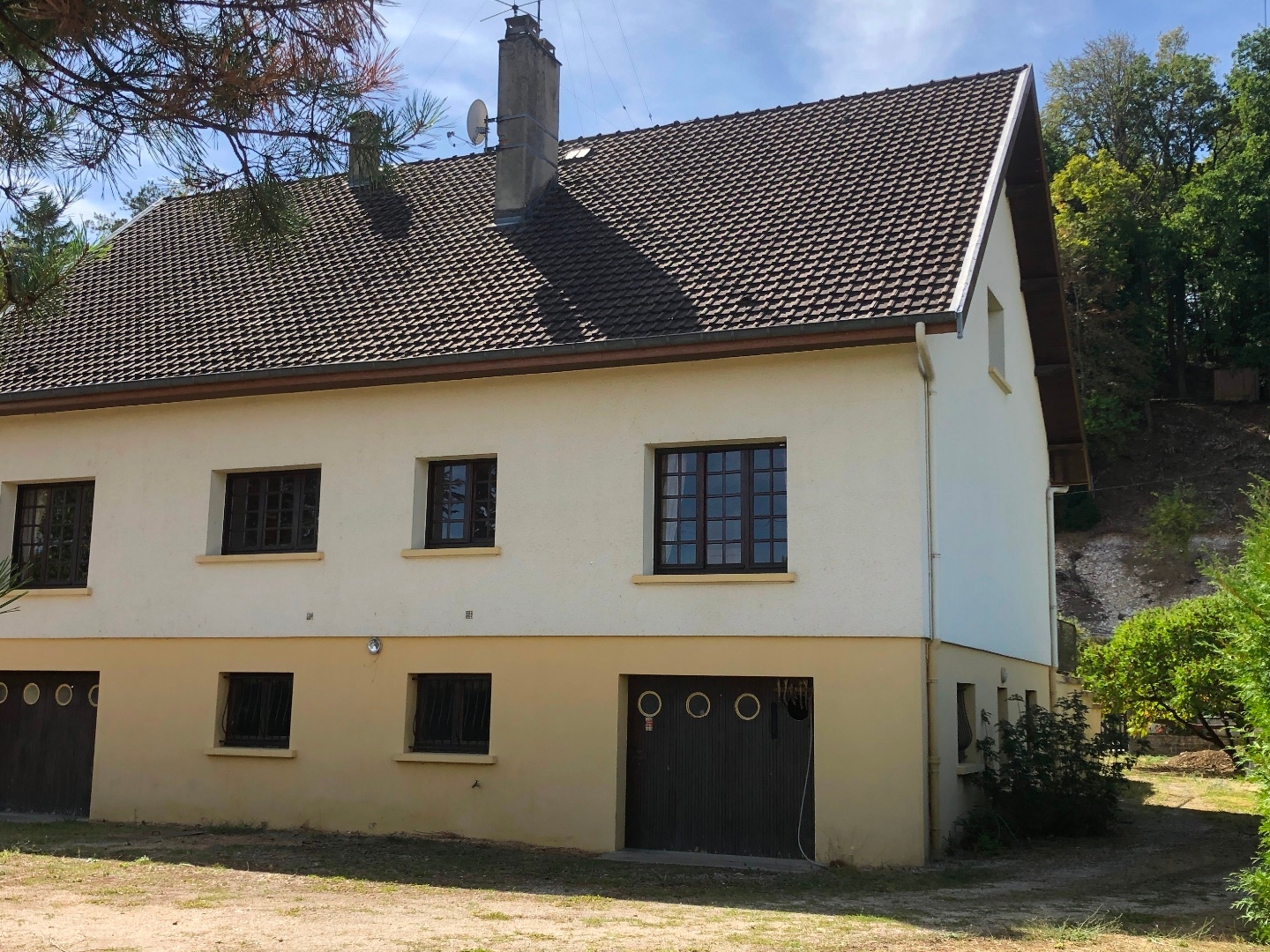 Maison à vendre - 10 pièces - 216m2 - Doulaincourt-Sauc... (52270)
