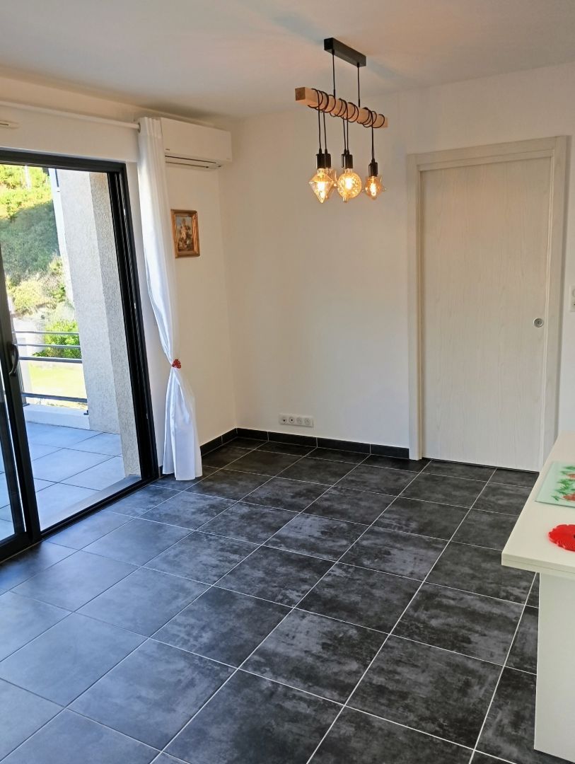 Appartement à vendre - 2 pièces - 36m2 - Ville-Di-Pietrabugno (20200)
