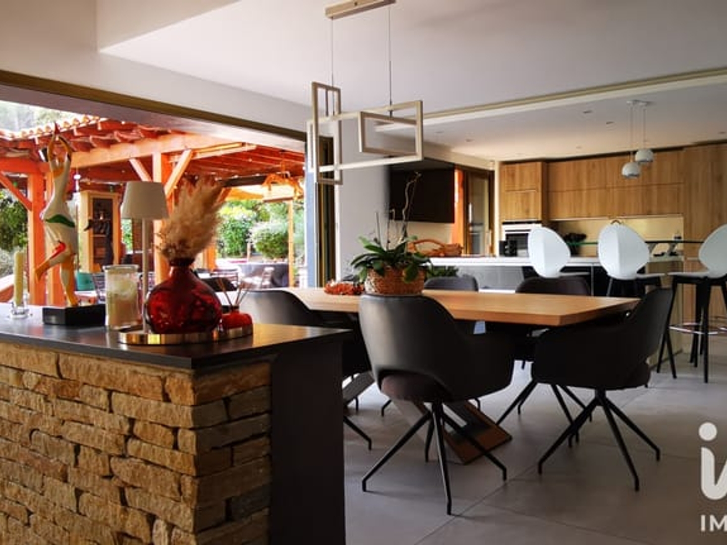 Maison à vendre - 7 pièces - 210m2 - Sanary-Sur-Mer (83110)