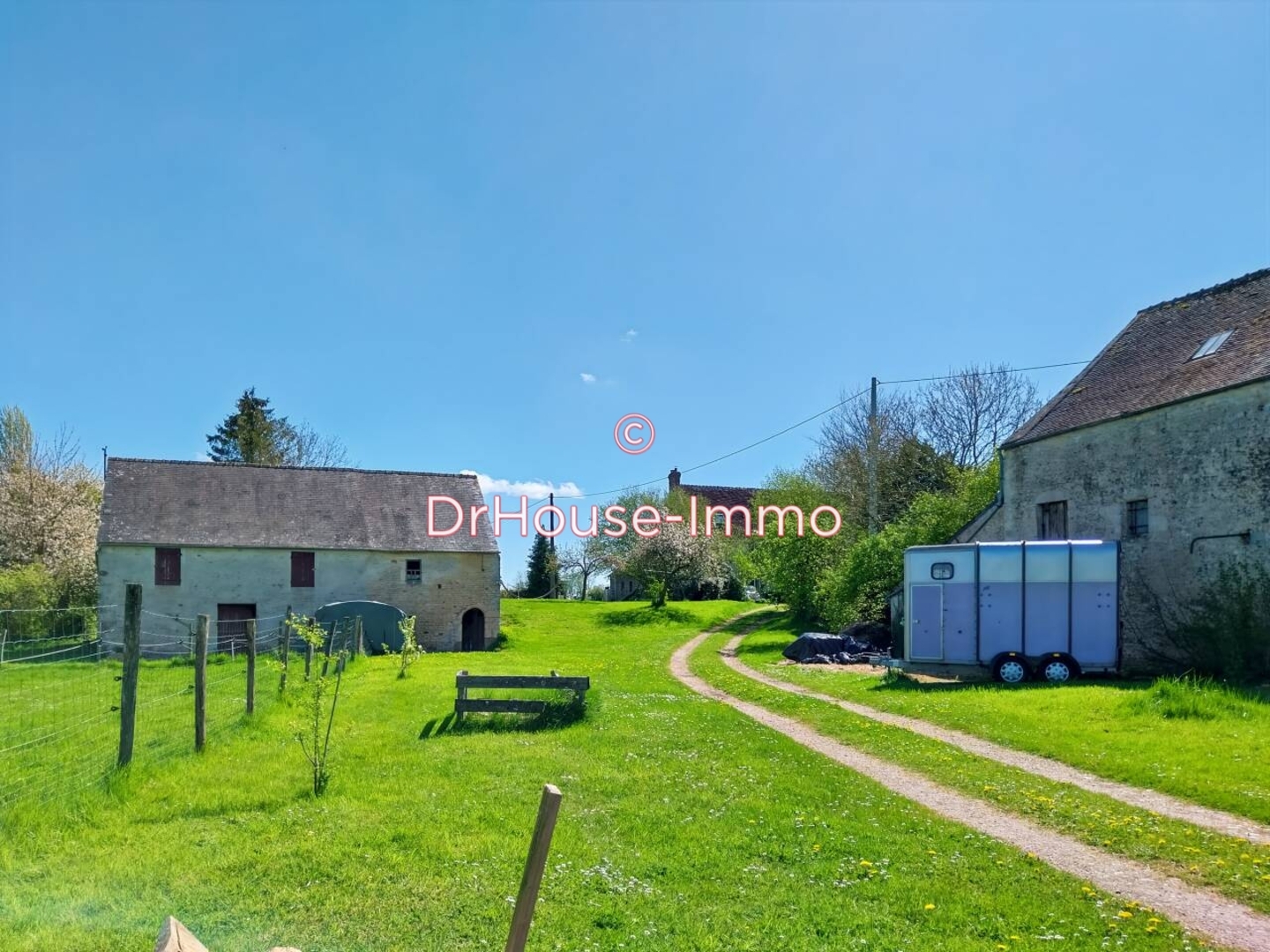 Maison à vendre - 4 pièces - 109m2 - Bazoches-Au-Houlme (61210)