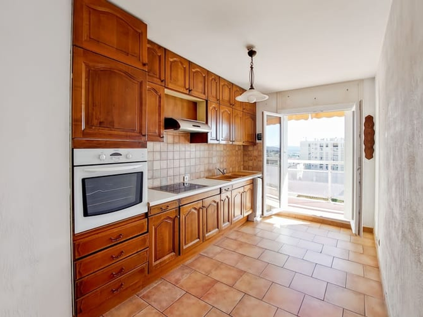 Appartement à vendre - 4 pièces - 137m2 - Manosque (04100)