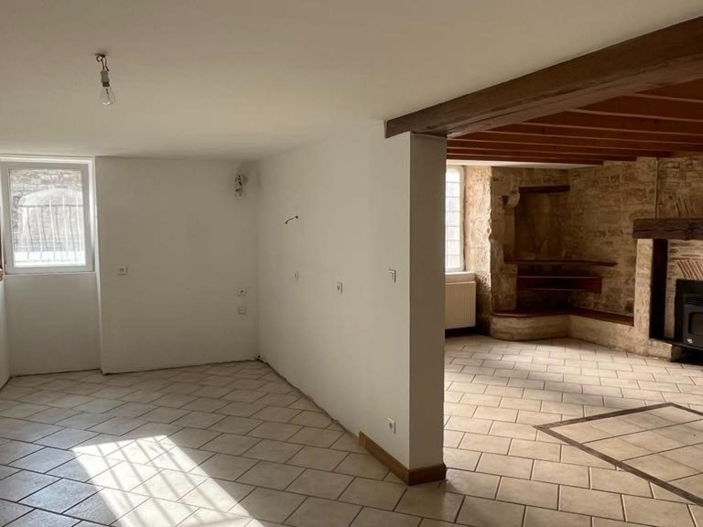 Maison à vendre - 6 pièces - 151m2 - Mansle-Les-Fontaines (16230)